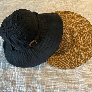 2 Sun Hats!